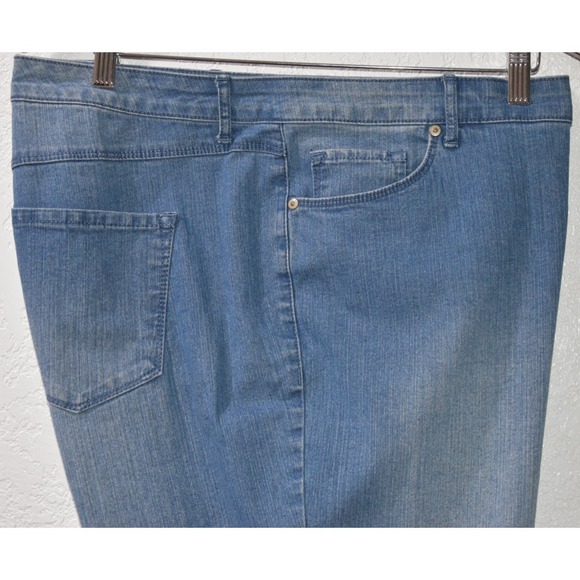 Gloria Vanderbilt Jeans Capri 18W All Around Slimming Effect Embroidered Stretch - Picture 6 of 16